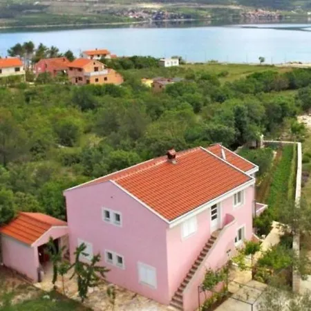 Mija アパート Pridraga