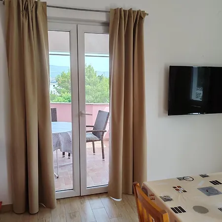 Mija アパート Pridraga